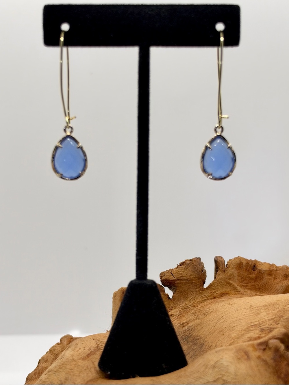 Kendra Scott Gold Clear Blue Dee Earrings